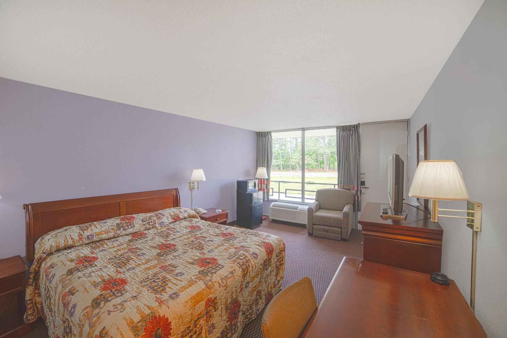 Masters Inn Selma Smithfield I-95 By Oyo מראה חיצוני תמונה