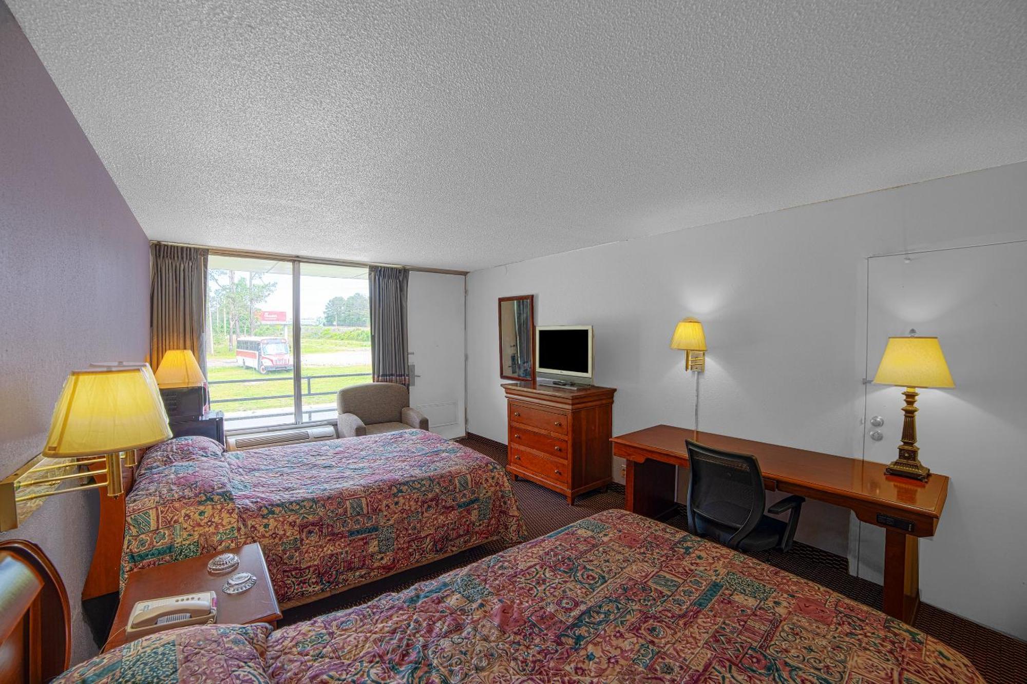Masters Inn Selma Smithfield I-95 By Oyo מראה חיצוני תמונה